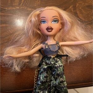 BRATZ CLEO 2001 Vintage restyled'